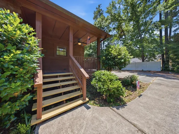 105 Bauknight Rd, Irmo, SC 29063