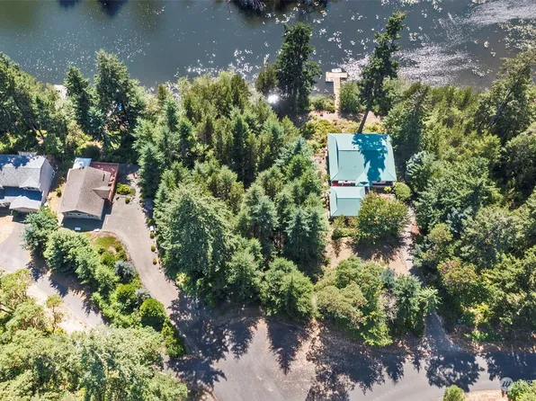 11012 Matthews Way, Anderson Island, WA 98303