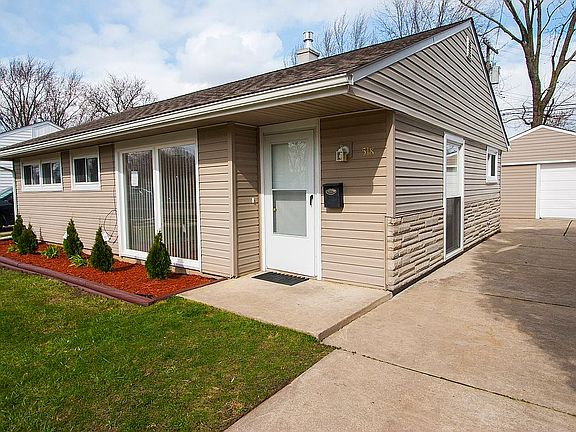 3rd image of 518 Brandt St