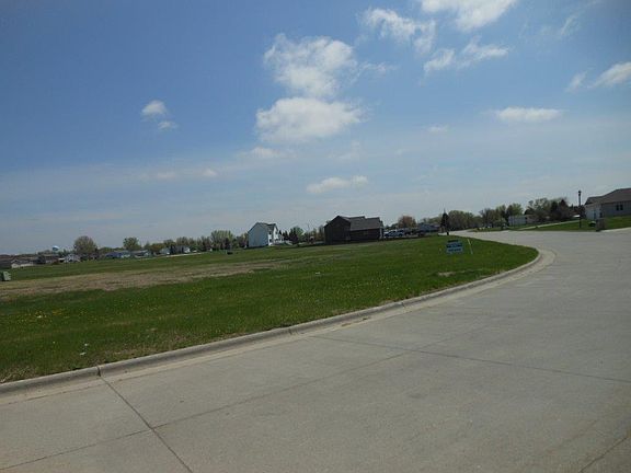 5th image of 2512 St. Andrews Drive Nw