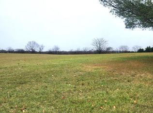 Kestrel Dr, Falling Waters, WV 25419