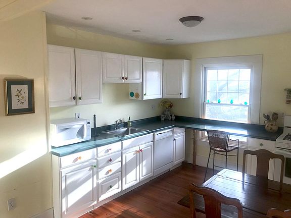 2nd image of 75 Clifton Ave Floor 2