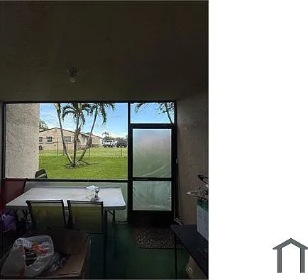 2 bed, 1010 sqft, $2,200 — Photo 4