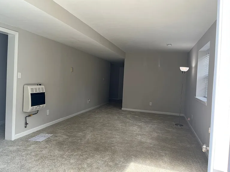 1680 Sleepy Hollow Rd — Photo 36