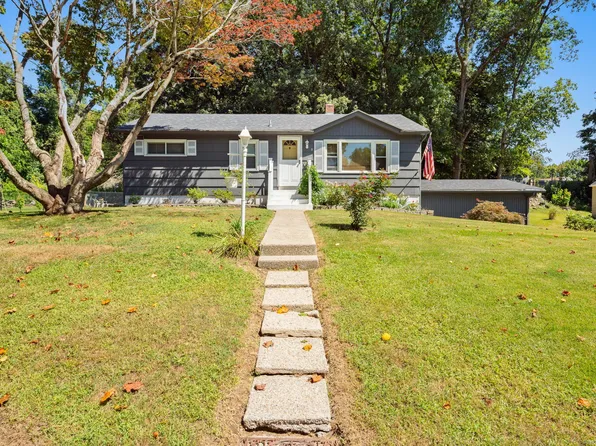 5 Country Drive, Norwich, CT 06360