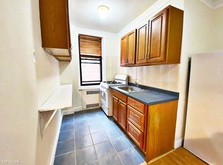 7701 Bay Pkwy, Brooklyn, NY 11214