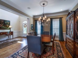 6680 Eastleigh Cir, Suwanee, GA 30024