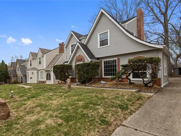 7339 Holmes Rd, Kansas City, MO 64131