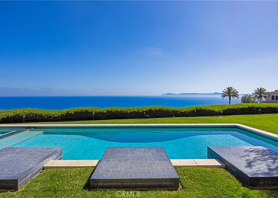 23 Pelican Vista Dr