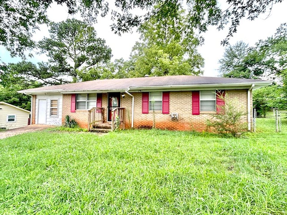 1st image of 3305 E Tucker Dr NW