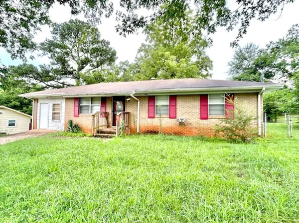 3305 E Tucker Dr NW, Huntsville, AL 35810