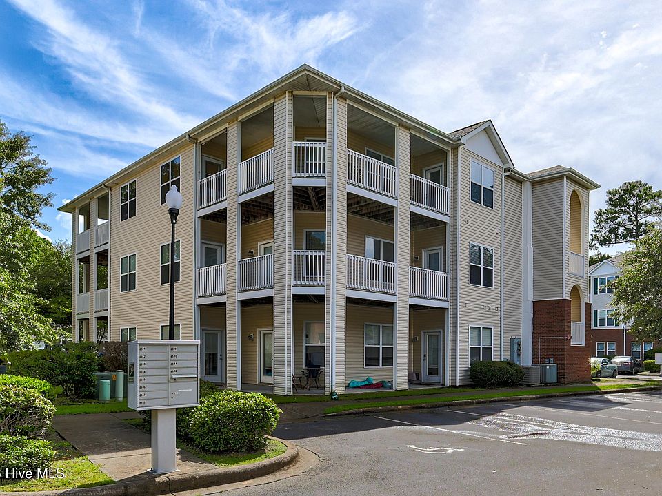 1st image of 700 Indica Court Apt 201