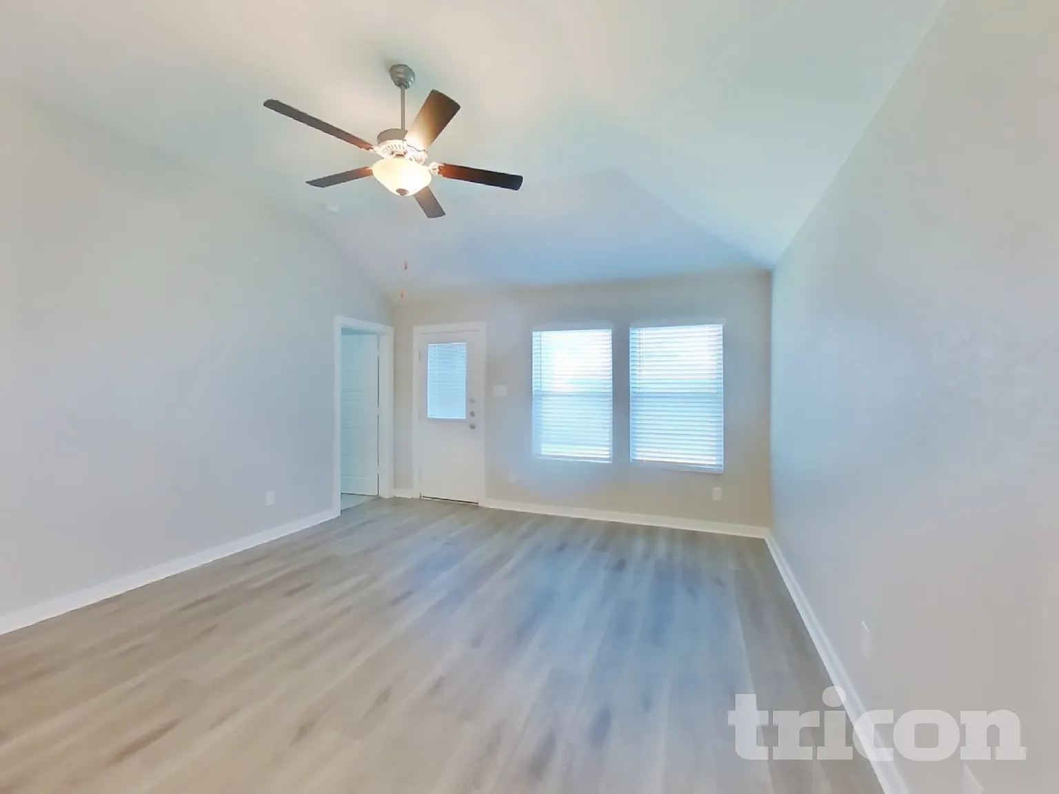 7244 Littlefoot Lane San Antonio TX — Photo 2