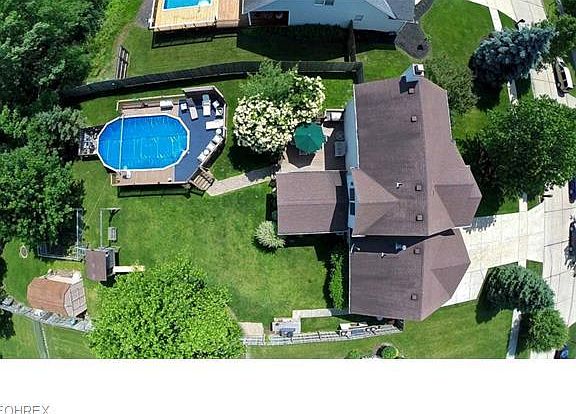 2nd image of 36635 Garretts Cove Dr