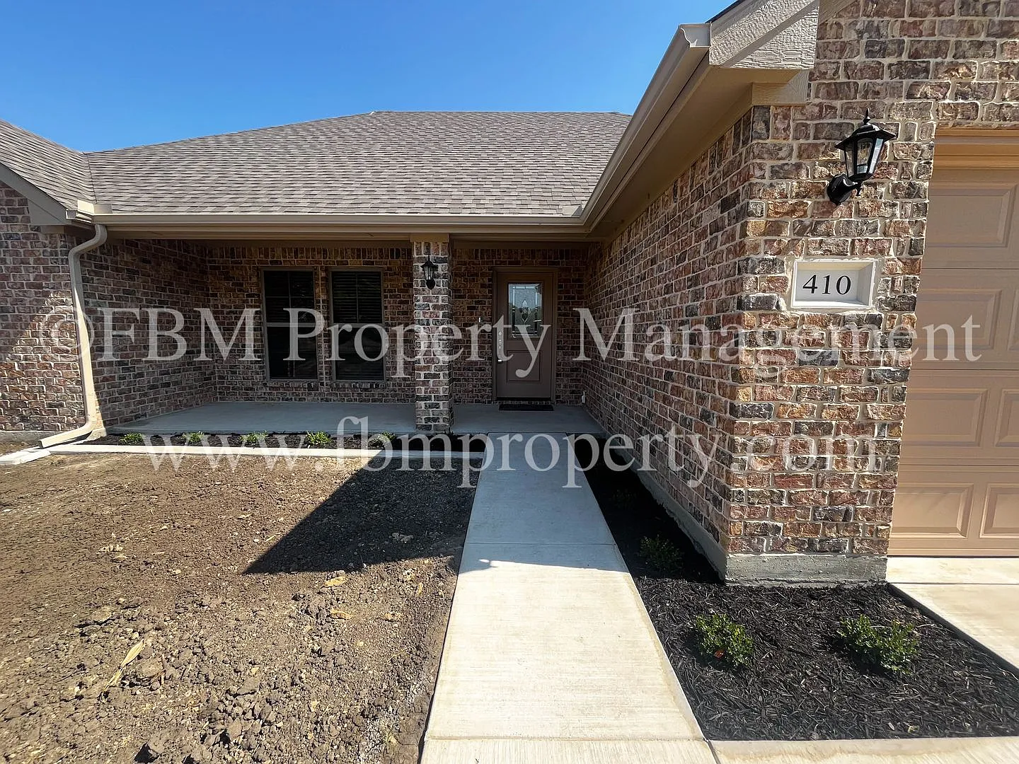 410 Krajca Rd - Amazing 3 Bedroom, 2 bathroom Home in Bardwell, TX! — Photo 2