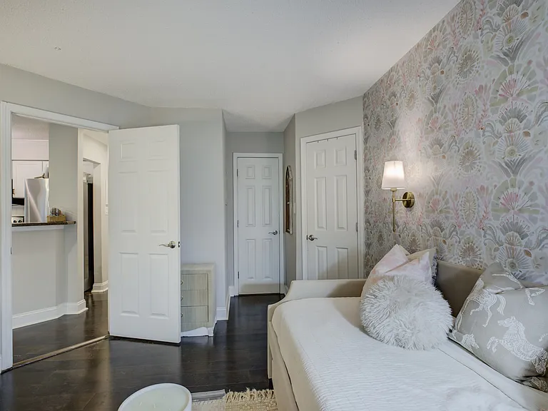 2506 Cranbrook Ln #1 — Photo 30