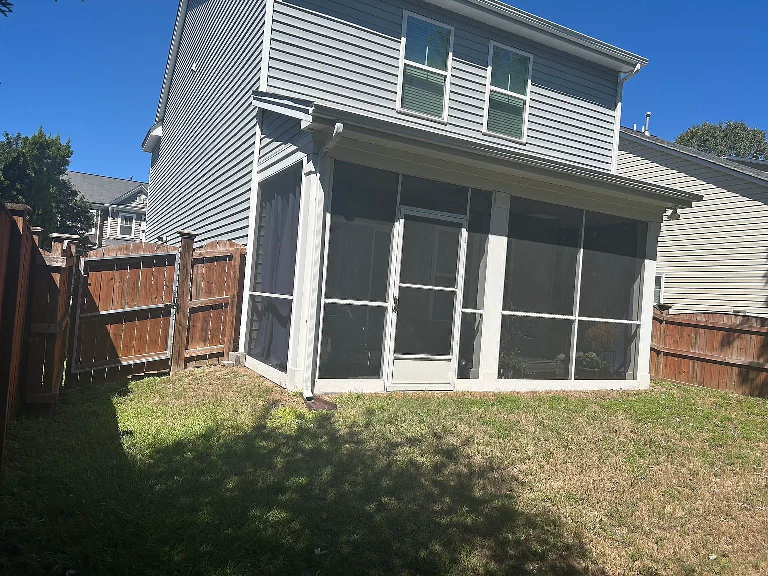 3 bed, 1647 sqft, $2,000 — Photo 2