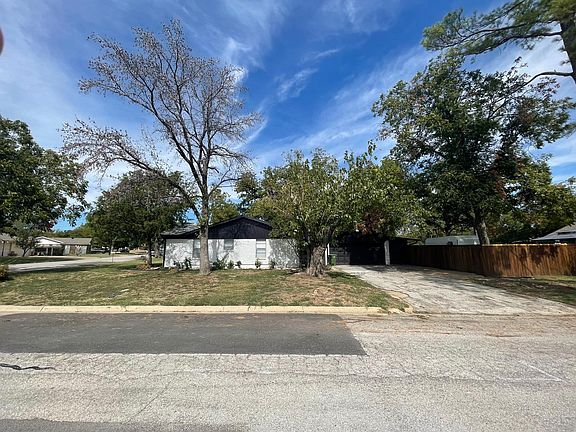 2nd image of 7933 Joreen Dr