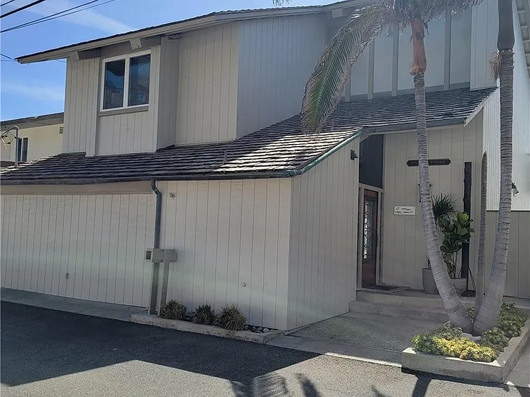 35721 Beach Rd — Photo 44