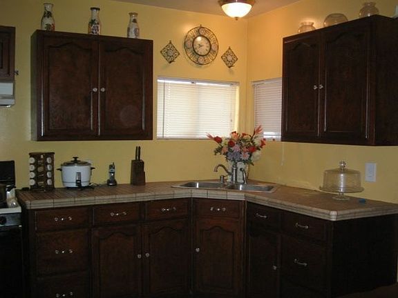 4th image of 3757 E 58th St