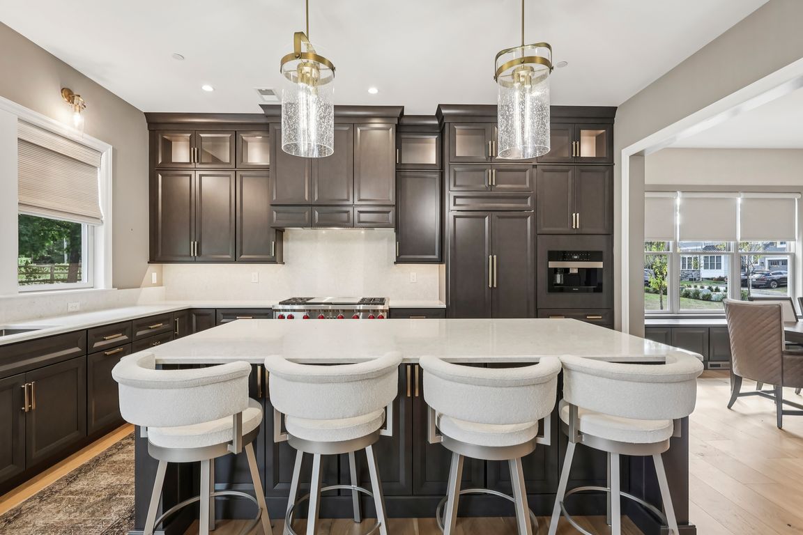 next background image