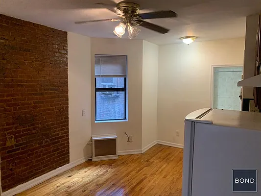 Rented by Bond New York | media 12