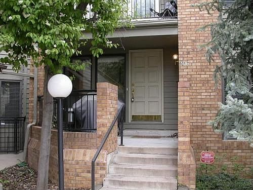1st image of 300 N Madison St #3