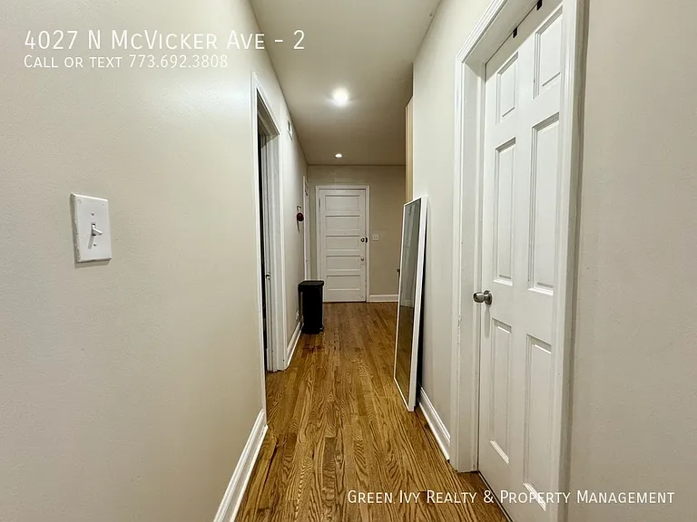 4027 N McVicker Ave #2 — Photo 6