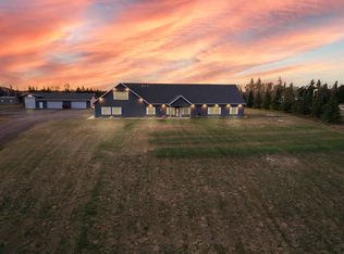 8350 5th Ave NE, Minot, ND 58703