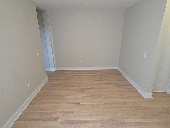 3rd image of 37 Hague St APT 46