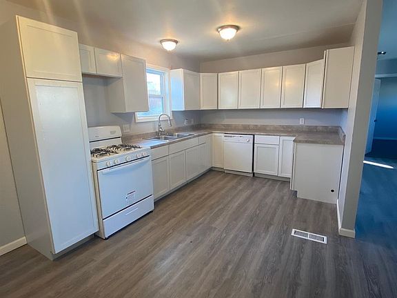 4th image of 412 W Prospect Ave