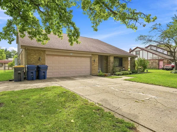 2116 Heather Rd, Anderson, IN 46012