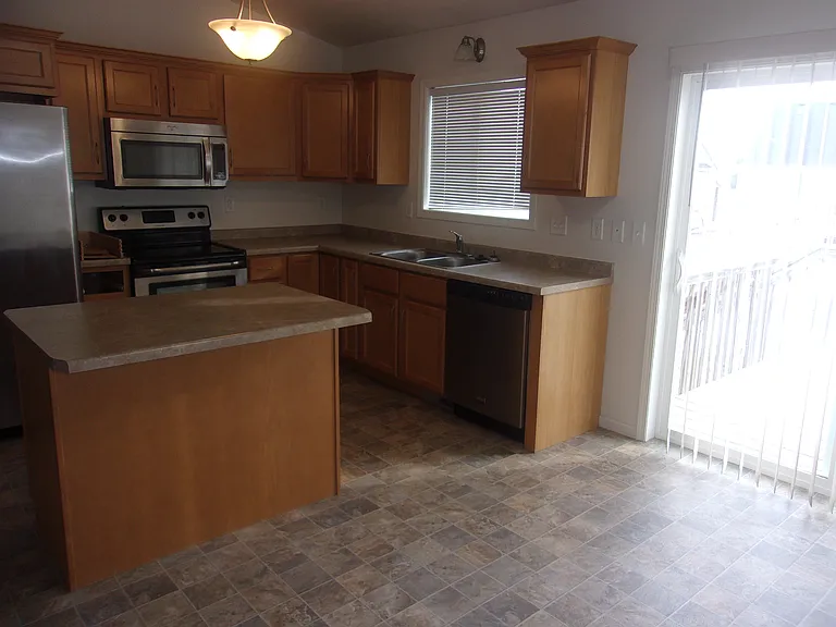 3134 8th St NE — Photo 21