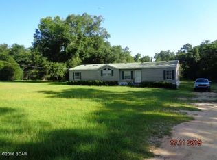 1221 Shores Rd, Alford, FL 32420