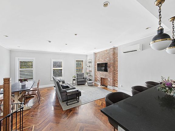 2nd image of 363A 5th St #3