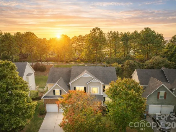 113 Steeplechase Ave, Mooresville, NC 28117