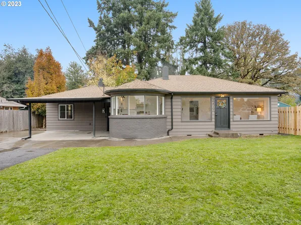 2417 SE Chestnut St, Milwaukie, OR 97267