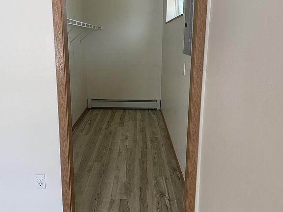 3rd image of 1224 Townline Rd #11