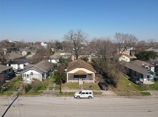 3419 Dennis St, Houston, TX 77004