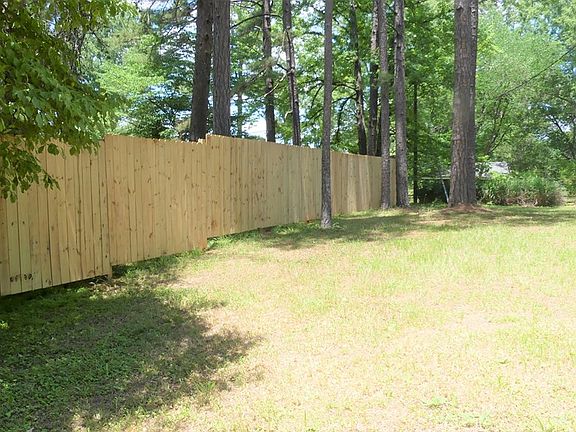 5th image of 1380 Sweetwater Ln