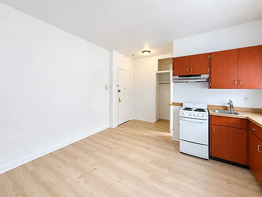 Kitchen, photo 2