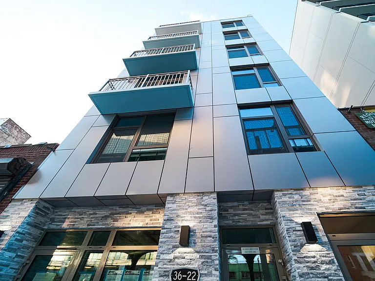 36-22 31st St #3D — Photo 9