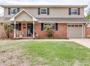 5925 N Ione Dr, Warr Acres, OK 73122