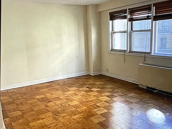 3rd image of 77 E 12th St APT 5E