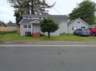 40 SW 3rd St, Warrenton, OR 97146
