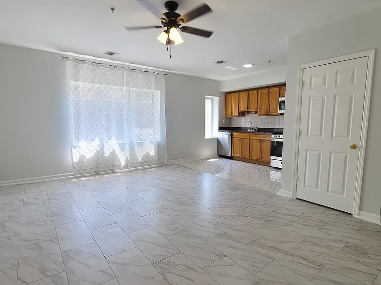 5410 Adams St #1 — Photo 2