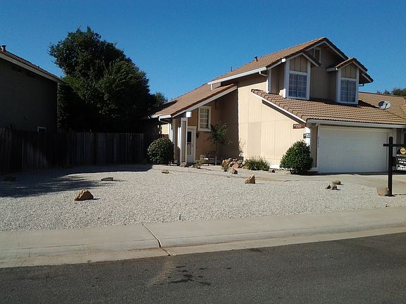 2nd image of 2595 Muirfield Dr