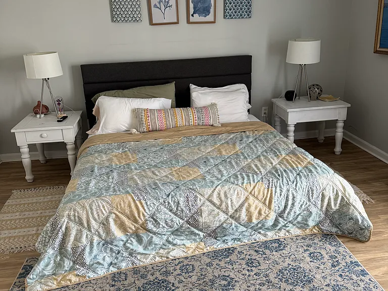 28 Bay Ave — Photo 24