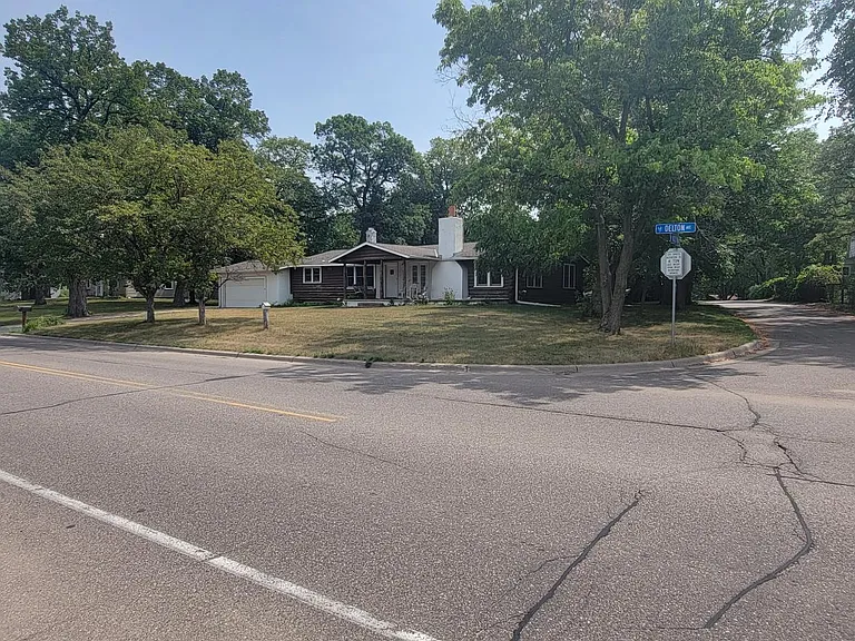Beautiful, large corner lot!