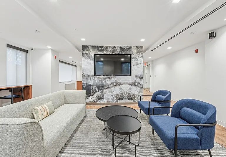 Sherwood at Southern Towers — Photo 14